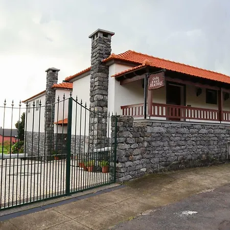 Guest house Casa D'avo Beatriz 3*