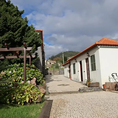 Guest house Casa D'avo Beatriz 3*